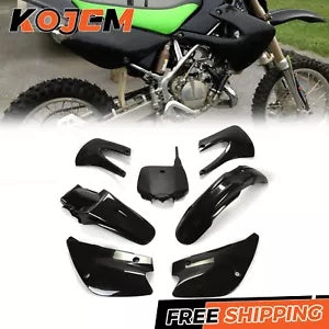 KOJEM 再スタイルされたブラックプラスチックキット Kawasaki KX85/KX100 2001-2013 KAKIT214K001 KOJEM Restyled Black Plastics Kit for Kawasaki KX85/KX100 2001-2013 KAKIT214K001