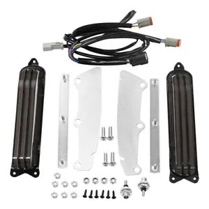 リアフェンダー筋膜 LED ブレーキターンライト スモークレンズ ハーレーツーリング 14-24 に適合 Rear Fender Fascia LED Brake Turn Light Smoked Lens Fit For Harley Touring 14-24
