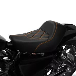 ライダー運転席ハーレースポーツスターフォーティーエイトアイアンSuperLow XL883 1200に適合 Rider Driver Seat Fit For Harley Sportster Forty-Eight Iron SuperLow XL883 1200