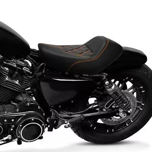 ライダー運転席ハーレースポーツスターフォーティーエイトアイアンSuperLow XL883 1200に適合 Rider Driver Seat Fit For Harley Sportster Forty-Eight Iron SuperLow XL883 1200