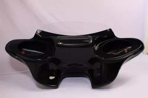 バットウィングフェアリングフロントガラス 4 スズキブルバード M50 05-09 6X9 インチスピーカービビッドペイント BATWING FAIRING WINDSHIELD 4 SUZUKI BOULEVARD M50 05-09 6X9" SPEAKER VIVID PAINT