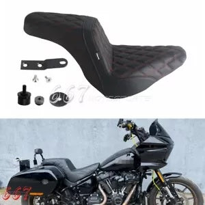 ハーレーローライダー S FXLRS FXLRST 2018-2024 クラブスタイルゲルパッドシートレッドステッチ For Harley Low Rider S FXLRS FXLRST 2018-2024 Club Style Gel Pad Seat Red Stitch