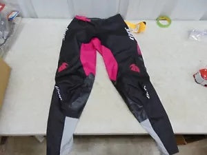 foxcycleworks Thor Womens White/Magenta Pink Pulse Facet Dirt Bike Pants Size 3/4 2902-0181