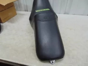 foxcycleworks Mustang Seats Fastback One-Piece Seat 06-17 Harley Dyna FXD P/N: 75595