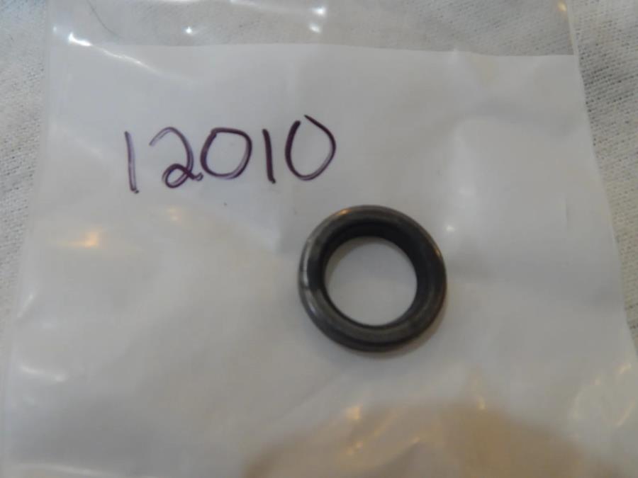 foxcycleworks Harley Davidson Shift Shaft Cover Seal Qty 1 P/N: 12010