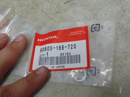 foxcycleworks Honda 7mm Circlip 1986-93 CH80 1993-08 TRX90 85-90 CH250 P/N: 90605-166-720