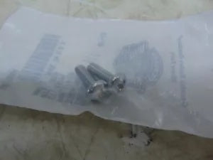 foxcycleworks Harley Davidson SCREW,MACH PAN,1/4-20 Qty 2 P/N: 10200856