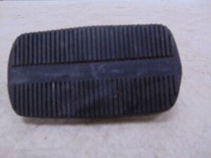 foxcycleworks V-Twin Black Forward Brake Pedal Pad Kit OEM No: 36956-65A 65-84 FLH 28-0313