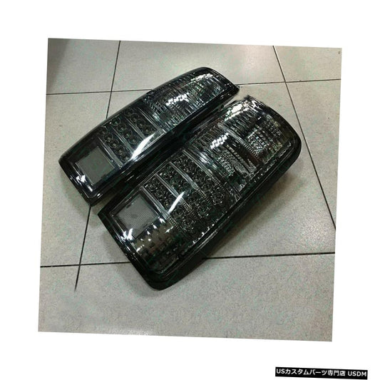 トヨタランドクルーザーLC80 4500 FZJ80 1991-1997ブラックリアLEDテールランプ2X  For Toyota Land Cruiser LC80 4500 FZJ80 1991-1997 Black Rear LED Tail Lamps 2X